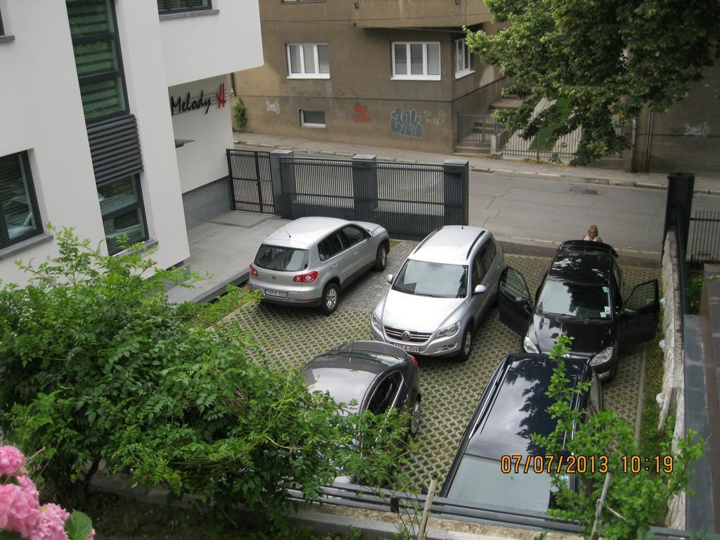 Hotel Villa Melody Saraievo Exterior foto
